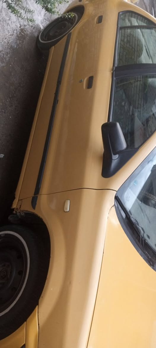 سمند 12 باسمي كير ومحرك خير من الله تبريد شغال البلديات السعر  38 قرب البانزين خانه ***********
