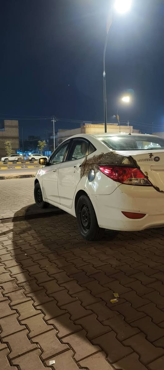 السلام عليكم اكسنت 2013 رقم نجف مكينه 1600 السياره عوزه شويه ترتيب وصبغ هاي ضربته مبينه بل فيديو السياره مكانه نجف حي السلام وهذا رقمي ***********
