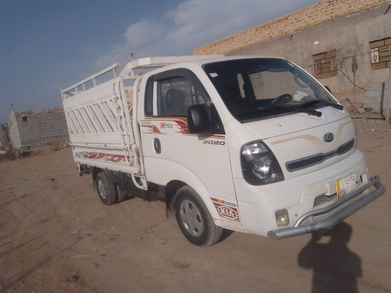 كيه بنكو موديل 2015 كفاله عامه
ماه عده دوس بيهن صبق لاه تبديل ولا بارد ولا خياس 
سياره جديده جاهزه مجهزه من سدر جديدة مكينه لاه تبخير ولا تنقص كير اكسن كفاله كرهبيات كلي شغال تخم جددد سيارة جديدة خير من الله سيارة مال جناي
تحويل ثاني يوم سنويه مجدده لل 2028 مشروع وطني
سعر 97 بيه مجال رقم هاتف ***********
