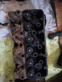 كورات سكانيا ١١٢ للبيع السعر ٣٥٠ الف الاستفسار ٠٧٨٢٩٧٤٣٦٤٨