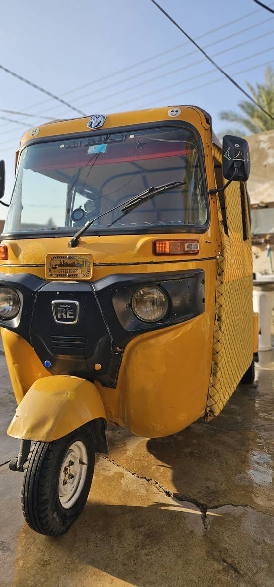 السلام عليكم تكتك موديل 18مرقمة سنوية باقي بس لوحات تكتك ع بلاد ممعمرة دوشمة داخل جديد تخم تاير جديد مكينة خير من الله السعر 5وبيهة مجال حگ الجية مكاني ديالى شهربان ***********
