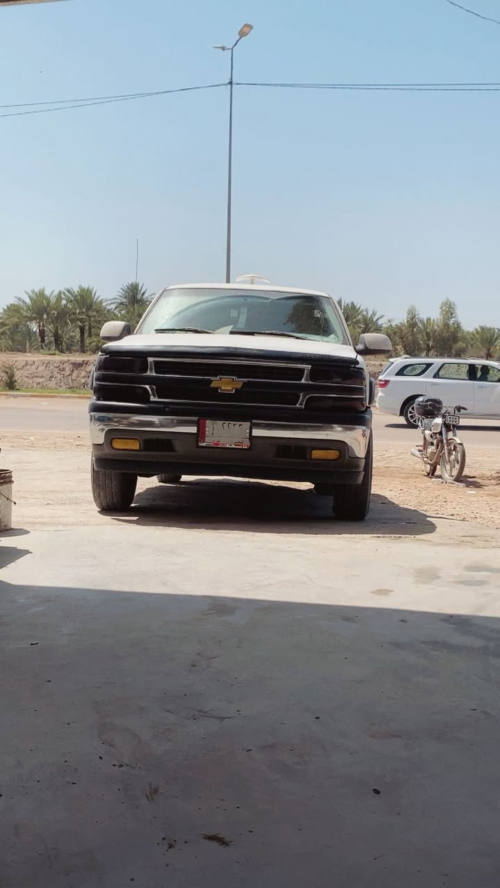 للبيع موديل 2004بسمي اجره سنويه لل28جاهزه ع اخر حبه مابيها اي نقص كير مكينه اكسر حداديه جدد مكان السياره بابل  السعر 100 بيع مستعجل السياره خير من الله فقط بيع مااراوس ***********
