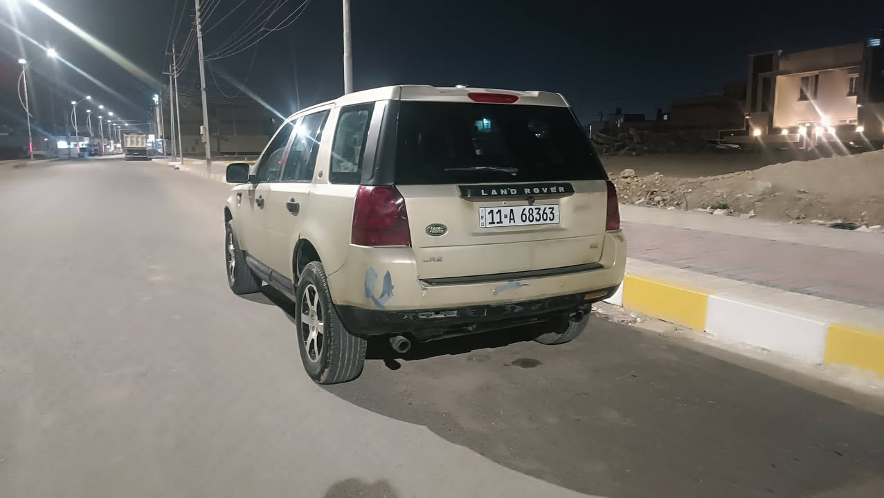 سلام عليكم لاند لوفر موديل 2008 رقم بغداد نكليزي سنويه لل29 مكينه وكير افلون 6سلندر  حاويه جديده تخم تاير كهربائيات كله شغاله منضومه تبريد جاهزه بس شحن غاز صدر نص عمر 
مكاني ذي قار الناصريه  ***********
