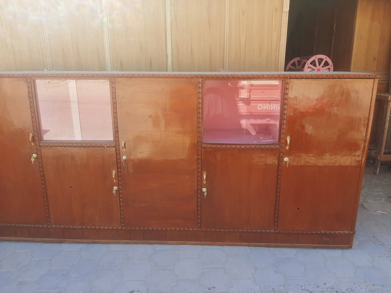 بوفيه للبيع تسكام درجه اولى ماتعبانه نضيفه وهاي صورها ٣٥٠ الف وبيها مجال الياخذها ماخسران الشراي يتواصل خاص


**إذا كنت صاحب هذا الإعلان وتريد حذفه لأي سبب، رجاءا أرسل رسالة إلى الدعم الفني**