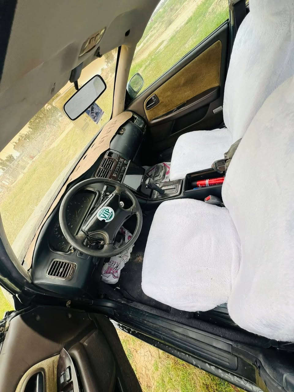 السلام عليكم
سيزر نفخ للبيع موديل 92 

مكفولة من ضربه وكصه ونقل جثه وصوليات وتحويل مباشر 

سنويه جديده لل 29 رقم بصره مشروع وطني 

مكينه اثنين ونص جديده 

تبريد جديد ثلج 

حداديه امامي وخلفي جديده 

تخم طائرات جدد 

سياره جاهزه كل نقص ما بيها مال جناي 

عنوان السياره ذي قار الشطره خفاجه يم جامعه الشطره 

السعر 47 بيها مجال للشراي 

سياره جاهزه معنى الكلام نقص برغي ما بيها 

رقمي ***********
