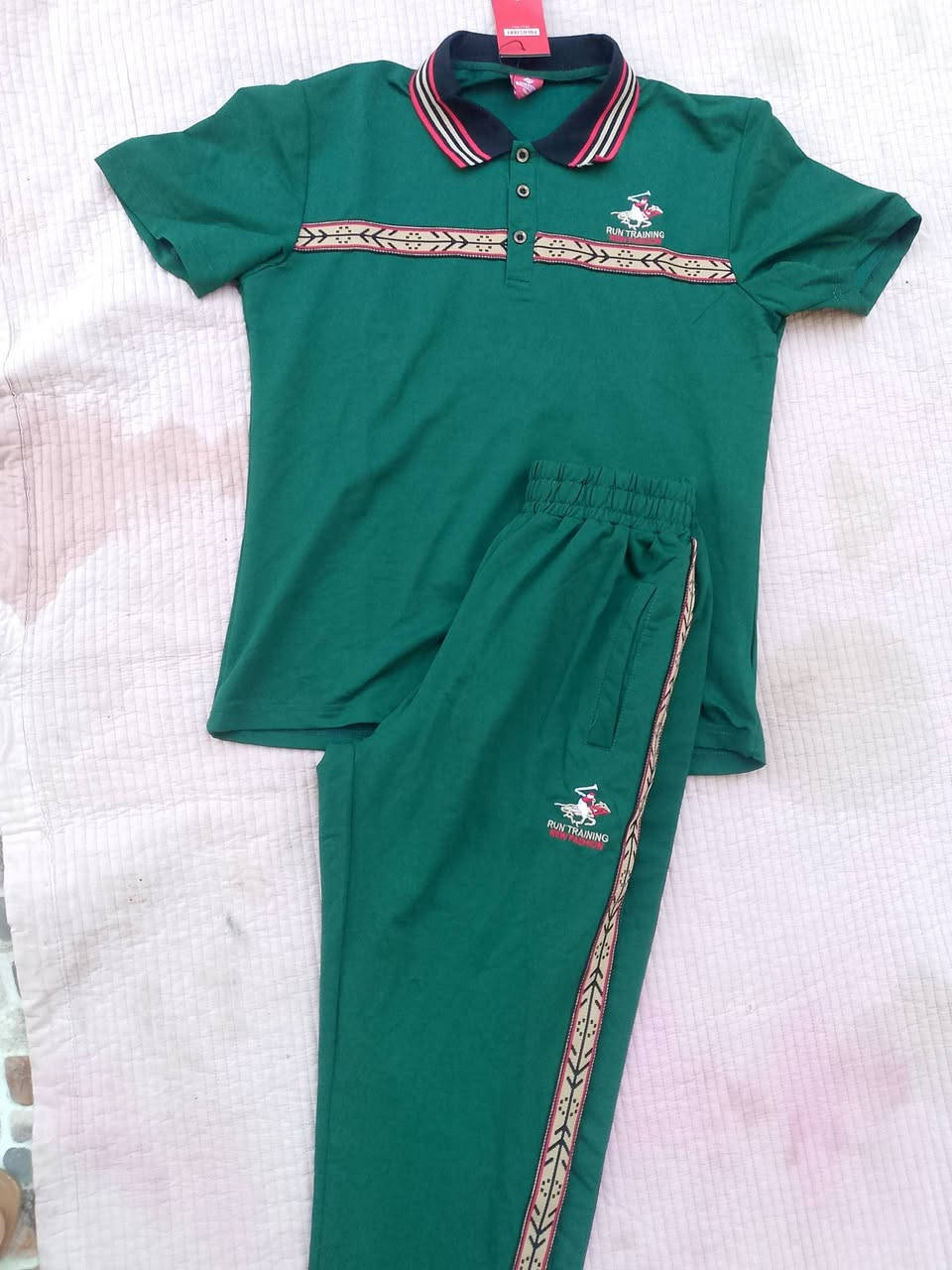 تراك رجالي خامه قطنيه
قياس//L_xl_xxl_Xxxl
السعر // ١٢ الف


**إذا كنت صاحب هذا الإعلان وتريد حذفه لأي سبب، رجاءا أرسل رسالة إلى الدعم الفني**