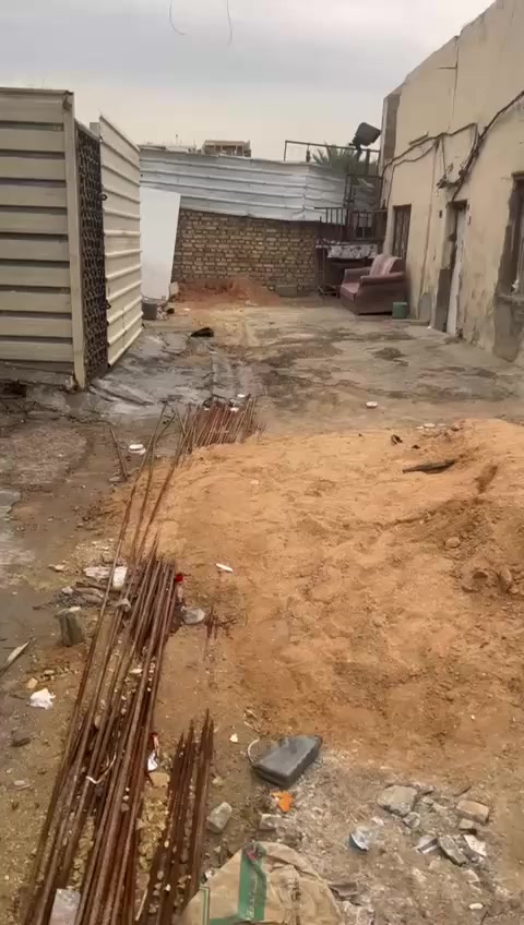 السلام عليكم
قطعة ارض للبيع المساحة 50 متر واجهه 5 ونزال 10 

الموقع بغداد الجديدة شارع الحدادين قرب مقبرة المسيح 

السعر 75 

للاستفسار *********** متوفر فقط واتساب

المقطع مصور قبل سنه حاليا الشارع والقطعة نضيفات من اي انقاض
