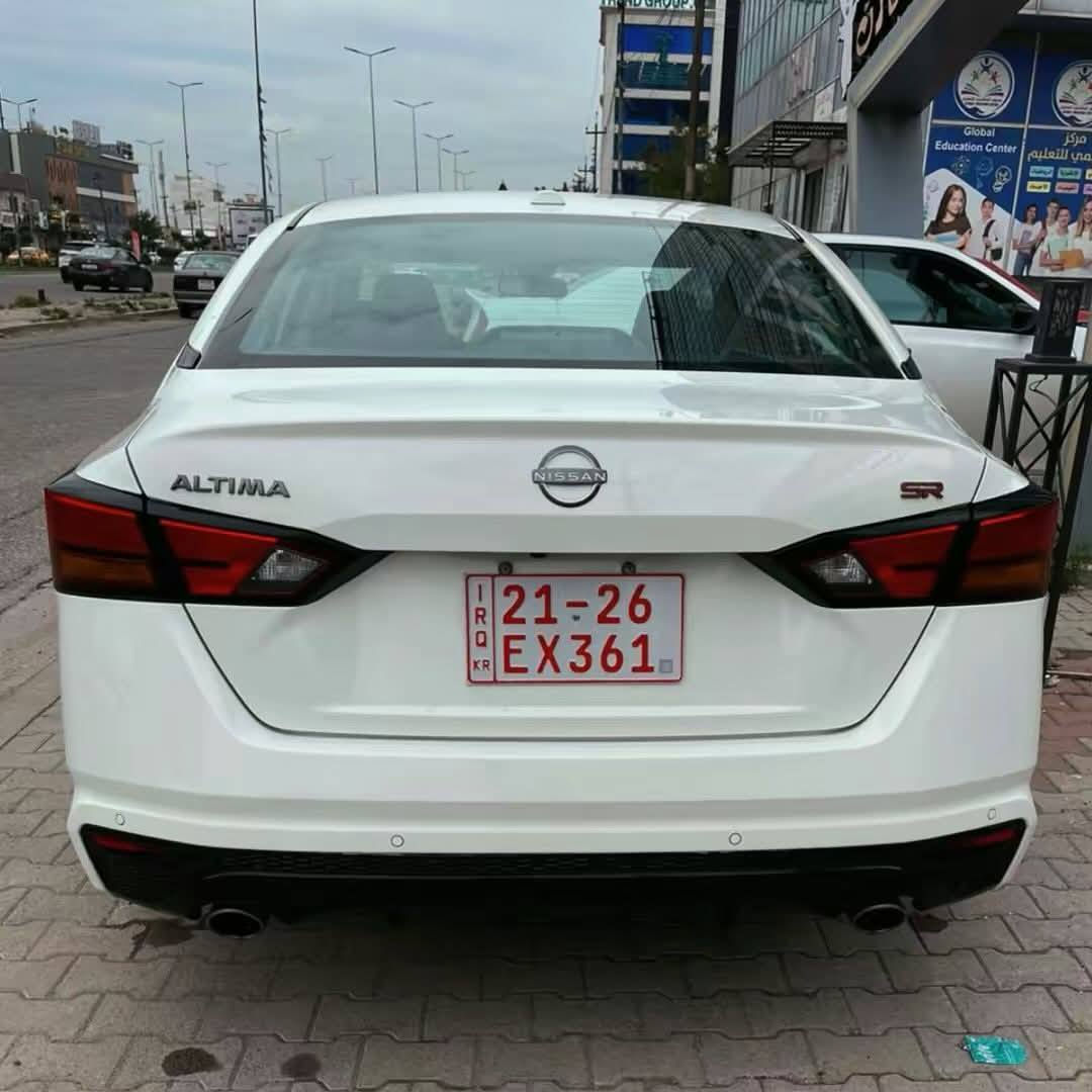 NISSAN ALTIMA SR 2024
842,000 MILES
المواصفاتSR👑///
• محرك 2.5 لتر 4 سلندر
• قوة 188 حصان
• ناقل حركة أوتوماتيك CVT
• دفع أمامي 
• نظام سبورت 
• رنقات رياضية قياس 19 إنچ
• أضواء LED أمامية وخلفية
• مرايا كهربائية
• دخول بدون مفتاح (Keyless)
• بصمة تشغيل 
• مقاعد رياضية (تطريز برتقالي)
• مقعد السائق كهربائي
• تحكم بالمقود (ستيرن)
• تكييف مزدوج (Dual Zone)
• مساحة واسعة ومريحة
• شاشة لمس
• بلوتوث + USB
• شاحن لاسلكي 
• نظام الفرملة التلقائية
• تحذير مغادرة المسار
• نظام النقطة العمياء
• حساسات أمامية وخلفية
• كاميرا خلفية
• نظام تثبيت السرعة
• تشغيل عن بعد
• نظام صوت مطور
• حساسات + كاميرات 
ضرر/// بونيد صبغ فقط ❗️
ايرباك استيرن راجع سستم ✅
شواصي سليمة 💯
بدون دواخل ✅
پوليش جديد و حمام جديد ✅
سيارة نظيف و جاهز ما بيها اي نقص ✅
سيارة كاتي يترقم المحافظات شمالية ✅
مكان - كركوك 🌇
***********
