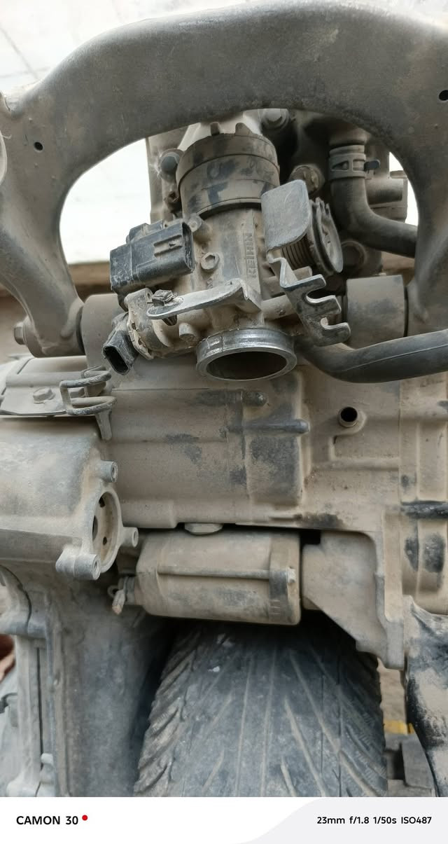 محرك كامل كلجات سلف تاير ويل محرك ناقصه فقط تجفيت مجفت غلط ***********
