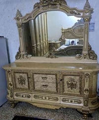 غرفة ٥ قطع • خشب مصري • نظيفه