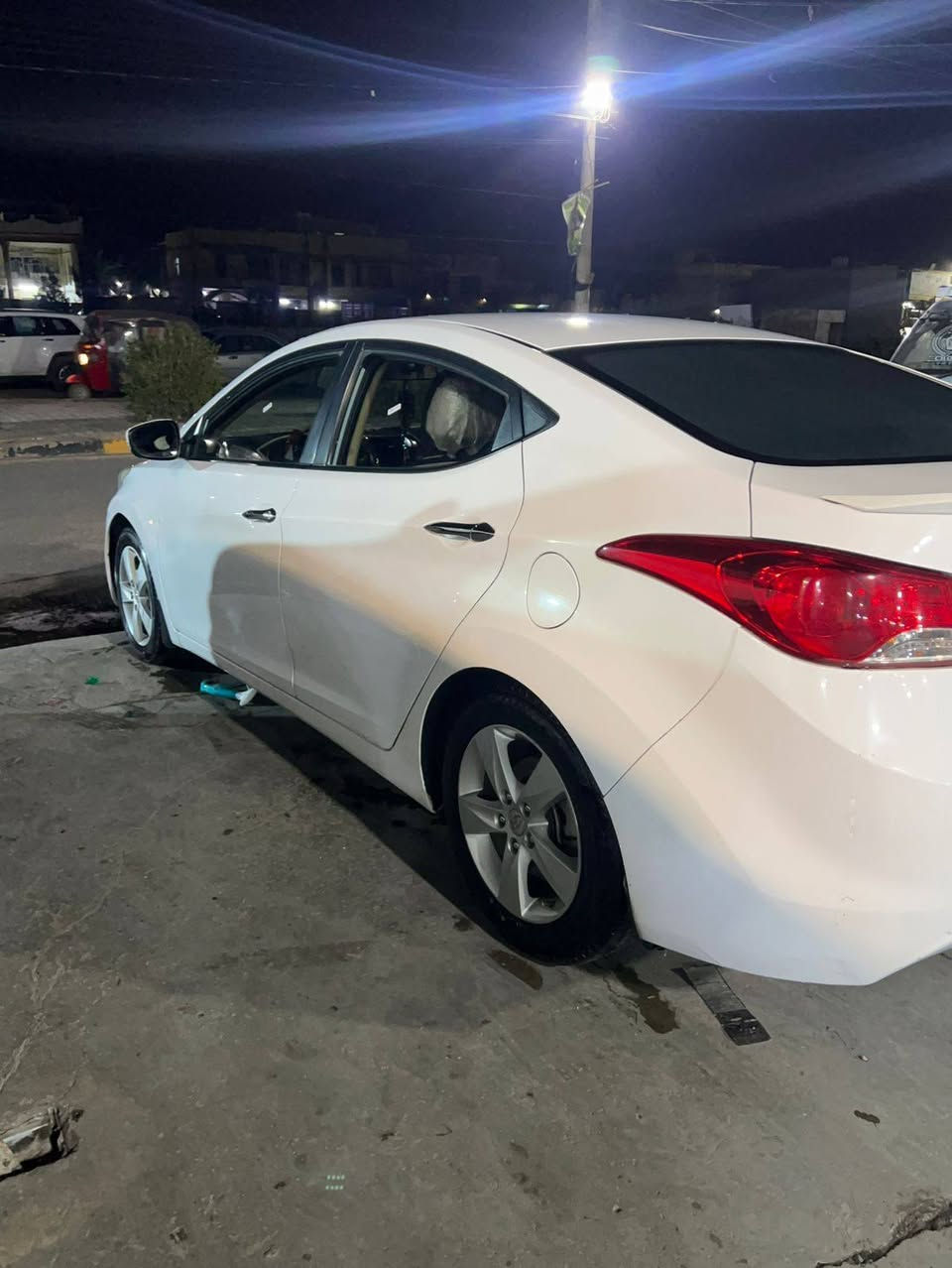 السلام عليكم النترا خليجيه 2014 للبيع ماشيه 160 المحرك وكير كفاله عامه 
سياره جديده بالخير على اللي لصير من نصيبه مناقصه شيء تبريد ثلج مكاني بغداد وهذا الرقم ب واتساب *********** وهذا اتصال ***********  السعر على الخاص فول مواصفات السياره
