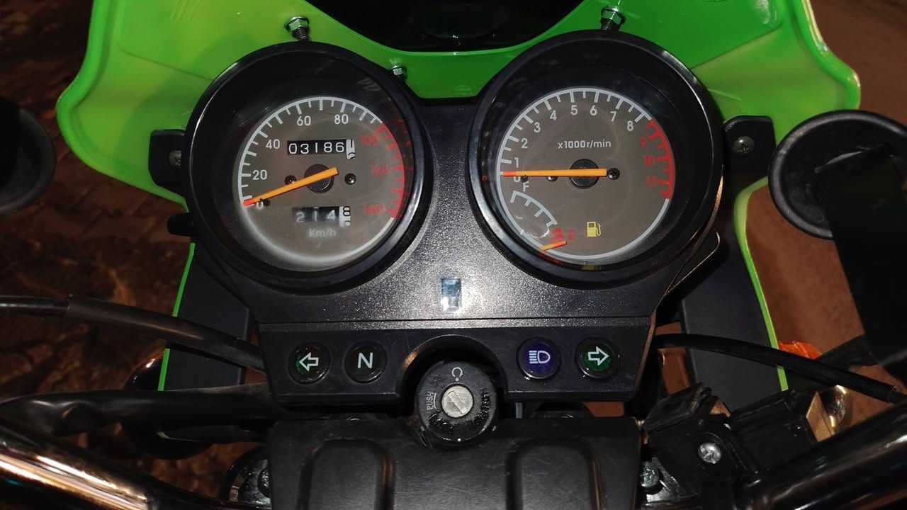 السلام عليكم دراجة دايوان جبلي للبيع اخت الزيرو ماشية 3000 بس..... اوراق اصولية رقم وسنوية اربيل
السعر 2500 وبي مجال بسيط للاستفسار
*********** واتساب
