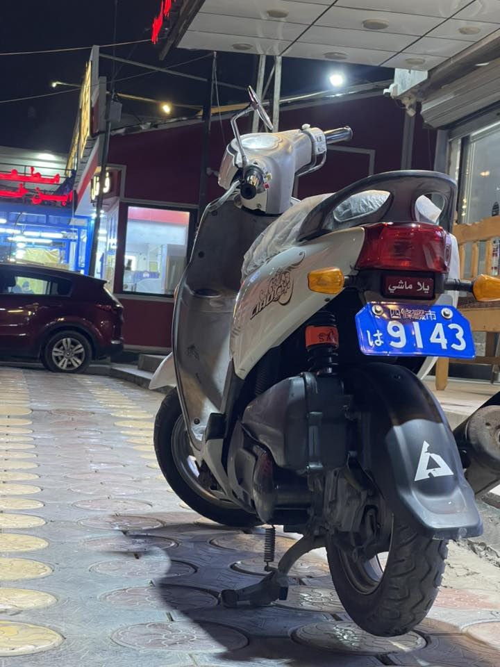 السلام عليكم دراجه فله لبيع الدراجه انضف من الصور بعدهي جديدة ‭٠٧٨٦ ٦٧٠ ٣٢٩٠‬
