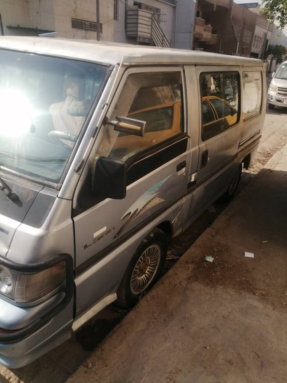 ميسيوبوشي حمل للبيع مصفره سنويه ٢٠٣٠ رقم شاصي جديد السعر ٣٧


**إذا كنت صاحب هذا الإعلان وتريد حذفه لأي سبب، رجاءا أرسل رسالة إلى الدعم الفني**