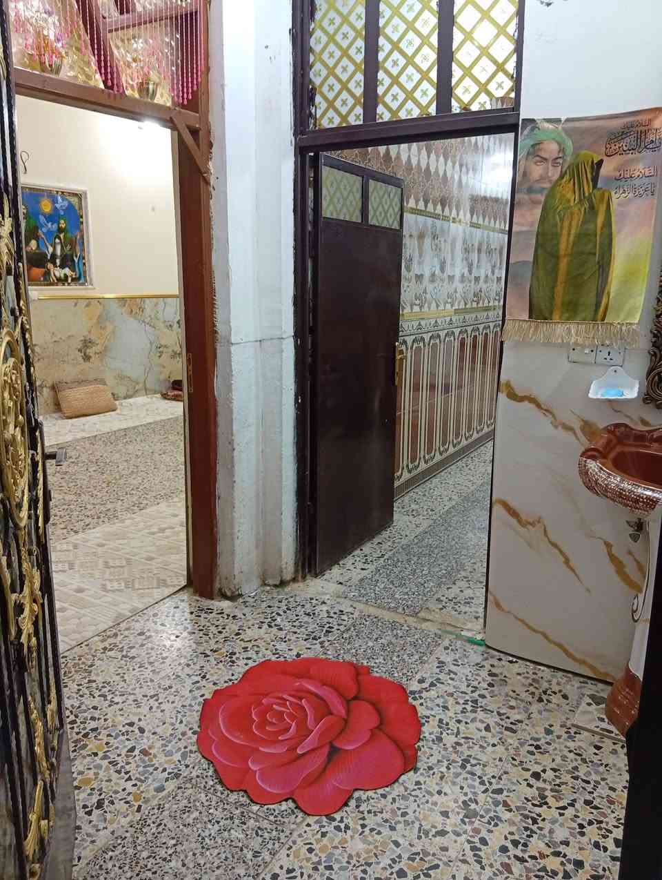 سلام عليكم بيت 200م طابقين طابق الفوك سندويج للبيع زراعي بالدوانم قرب شارع 20 مقابيل صوره السيد بيت خير من الله  ماي وكهرباء ومجاري وشارع مبلط السعر خاص ***********/***********
