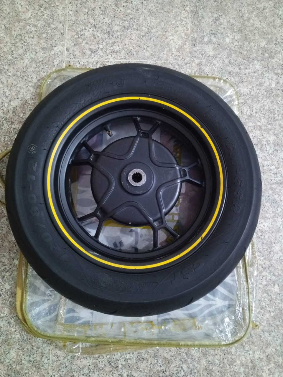 السلام عليكم.. ويالة فقط يرهم لد فحل  مكفولات من كلشي ومختلفات  مكان بغداد بلديات سعر خاص مو شراي لا تدخل فدوة اروحلك


**إذا كنت صاحب هذا الإعلان وتريد حذفه لأي سبب، رجاءا أرسل رسالة إلى الدعم الفني**