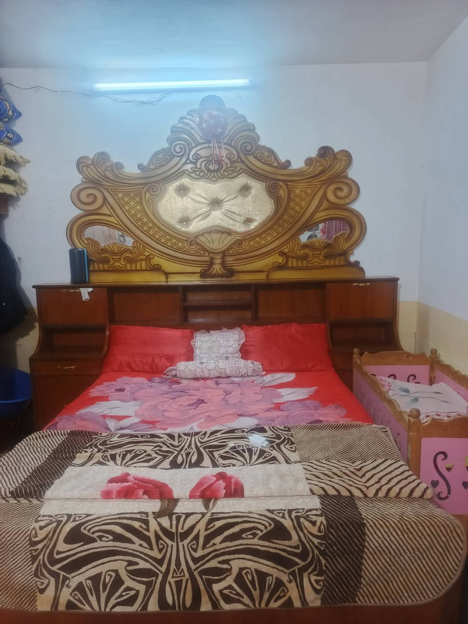 غرفه للبيع ب 300 ‏‪***********‬‏
