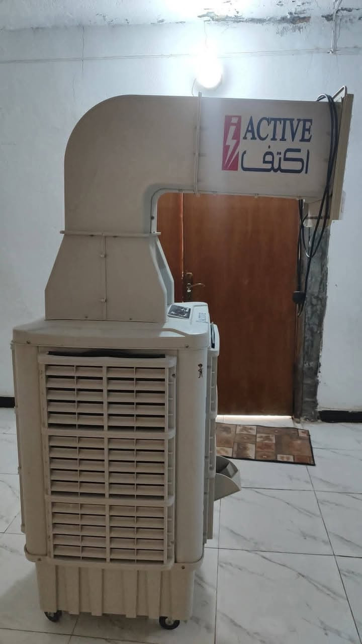 سلام عليكم من رخصت مدير الكروب
للبيع كونفيره نوع خرطوم نوع اكتف  استخدام قليل الله شاهد 

الحجم وسط 

ماتسحب كهرباء تشتغل على المولد 

الهوه ثلج شرط تجي تفحص قبل لا تشتري 
 
نضافه 100/100

تحتوي ع فلاتر لتحافض ع نضافه

((سعره 350))  
(***********) وتساب
