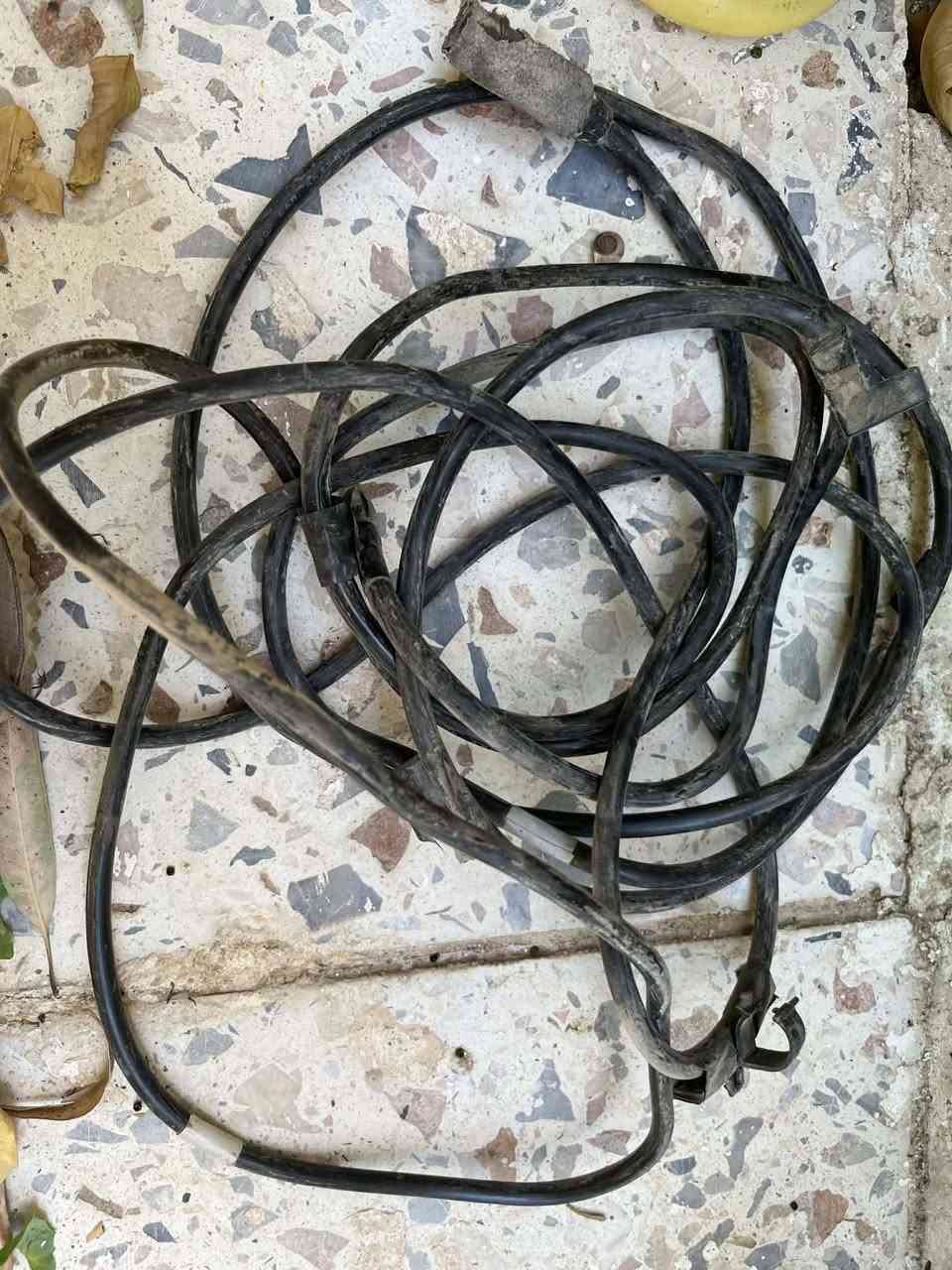 غراض بونتيشا للبيع
سيم سايد بريك 
سيم رون ❌واير اريل
مبخره ❌ضفيره داخليه
حساس صالنصه
ابيع شلع ومفرد كله بلادي 
بابل مشروع المسيب 
***********
