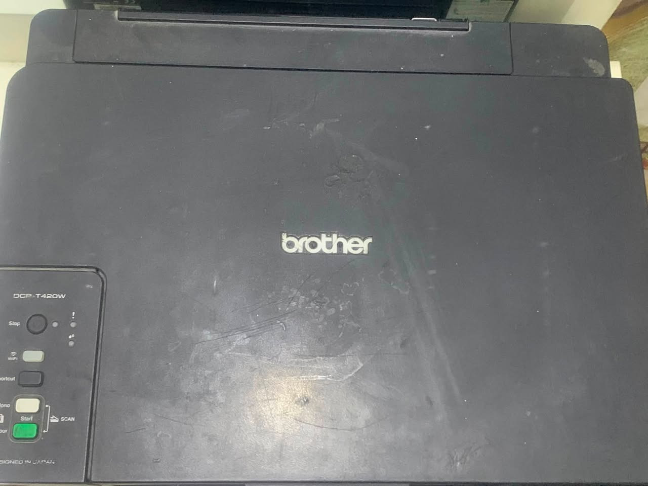 سلام عليكم
طابعه برذر t420w
شغاله نضيفه فقط ناقصه احبار
عادي ملون وايفاي صور كلشي طابعه مواصفات عاليه 
مكاني بصره 
***********
سعر100 وبيها مجال بسيط
