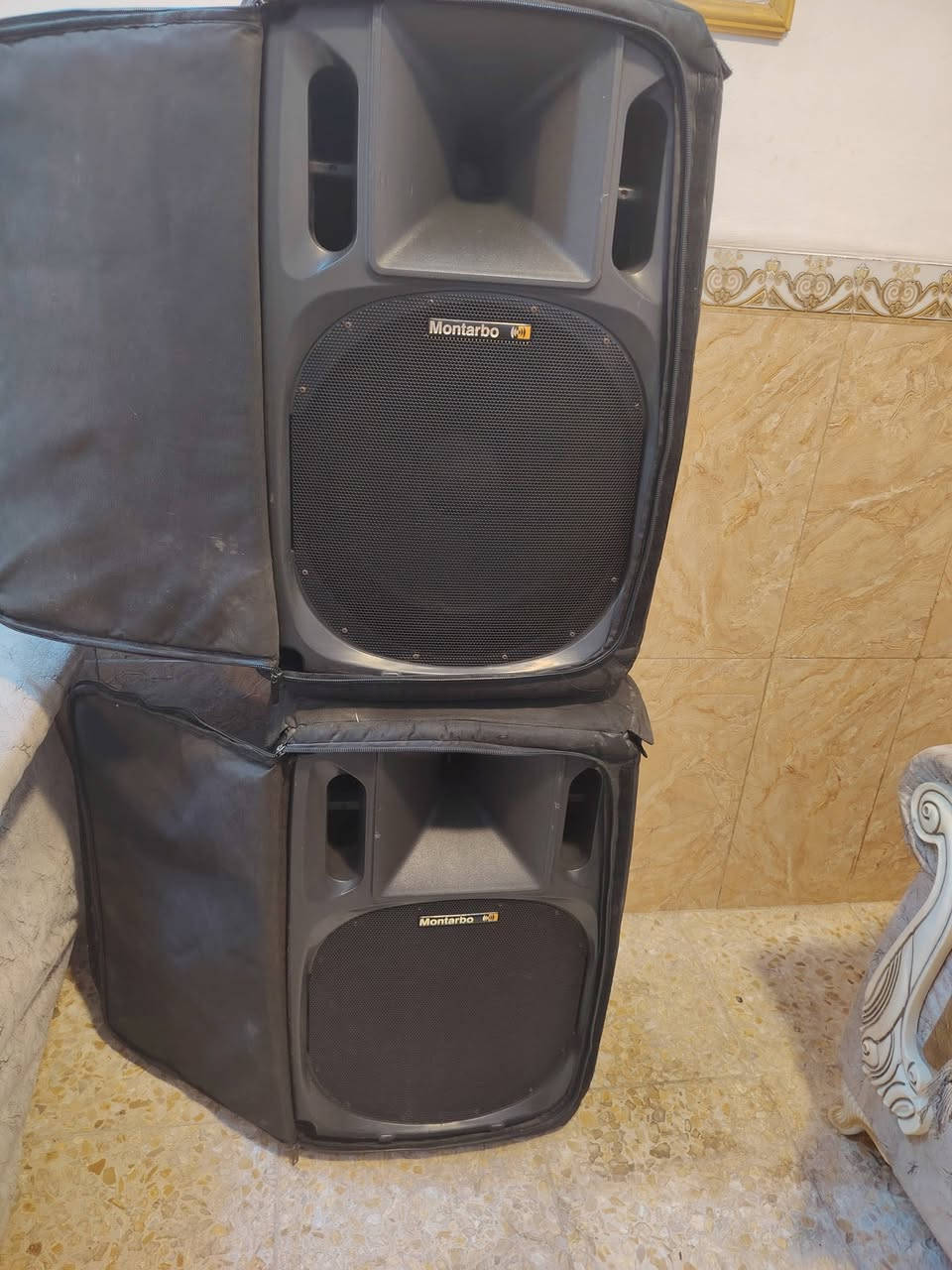 للبيع سماعات دبليو البه الأيطالي 17صلي مكسر داننكور كلهن غراض للبيع $18$


**إذا كنت صاحب هذا الإعلان وتريد حذفه لأي سبب، رجاءا أرسل رسالة إلى الدعم الفني**