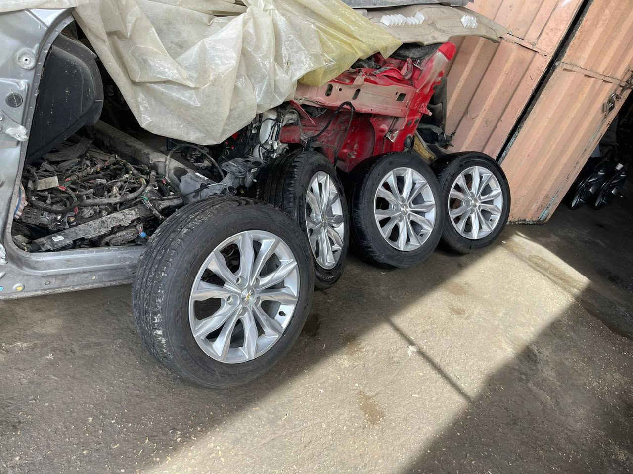 السلام عليكم تخم ويل ماليبو كارتون مال سياره 24مامشدودبالعراق تخم تايروحساس حجمه 17كربلاء حي الصناعي ***********السعر 600الف ويل زيرو
