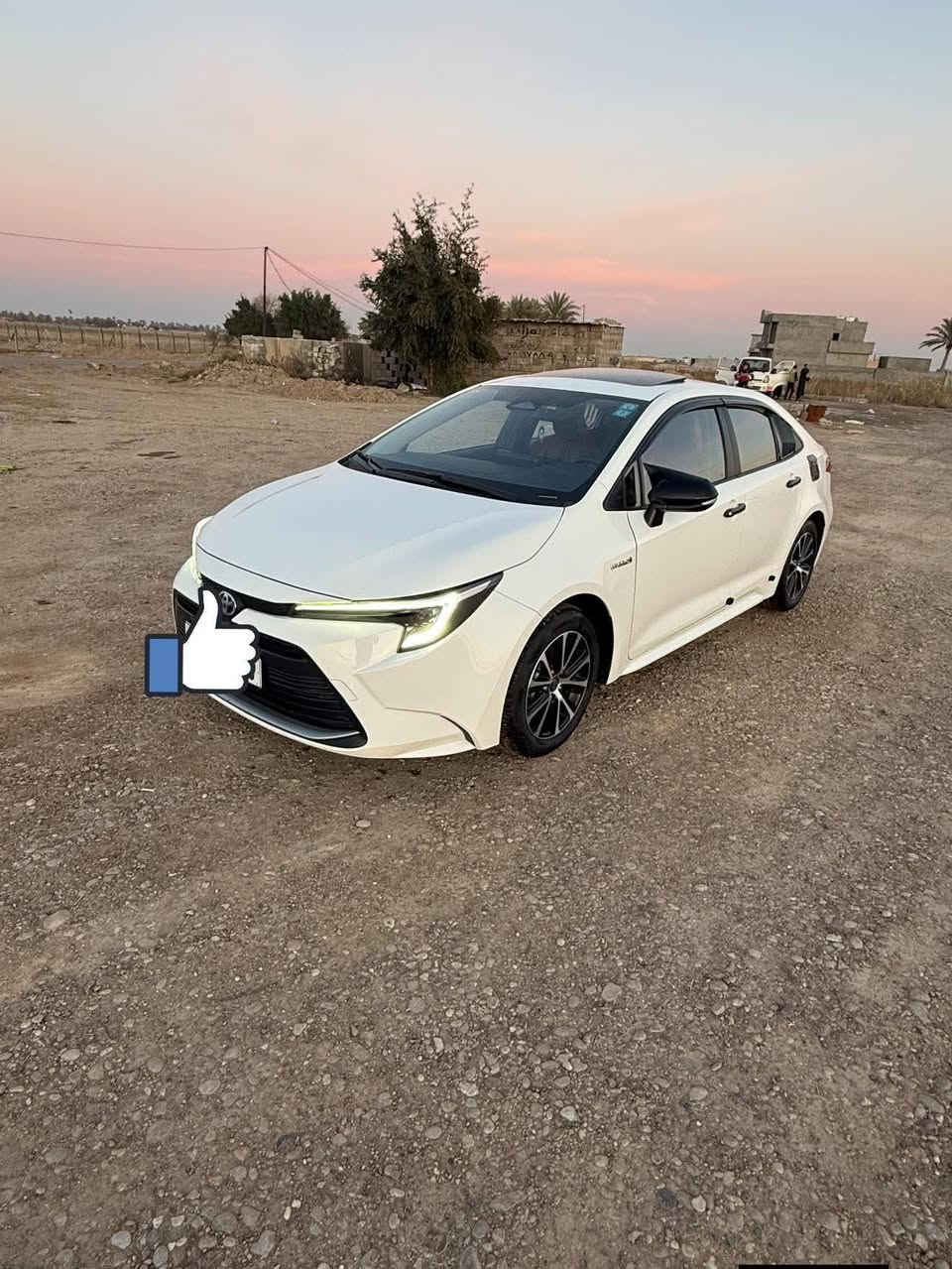 السلام عليكم
كورلا هايبرد  شكل امريكي 
موديل 2023 
فول مواصفات 
سستم كامل سودات
رقم بغداد تحويل 
 
داخل احمر جلد 
مكفولة كفالة عامة 
ماشية 31 الف 

مكاني بغداد حي الجهاد 
السعر المطلوب 143 وبيه مجال 
واتس اب ***********
***********
