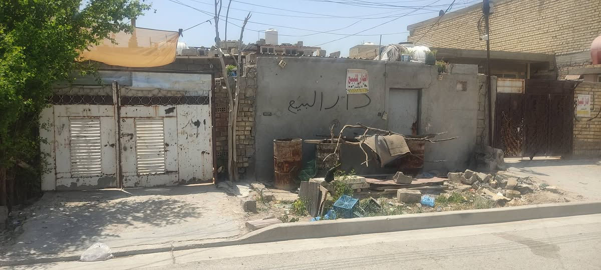بيت زراعي  للبيع نص بنيان جديد ونص قديم  مساحه 230 متر  السعر 80بي مجال  منطقة تبليط مجاري كافة الخدمات بيت  مناور  سيراميك وحمام وصحيات   العنوان قرب مدرسه عراق جديد خلف سده
***********
بيت زراعي  للبيع نص بنيان جديد ونص قديم  مساحه 230 متر  السعر 80بي مجال  منطقة تبليط مجاري كافة الخدمات بيت  مناور  سيراميك وحمام وصحيات   العنوان قرب مدرسه عراق جديد خلف سده

