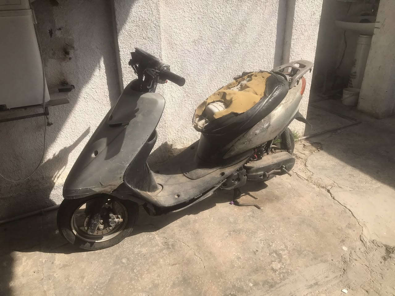 ***********
السعر ٧٥
