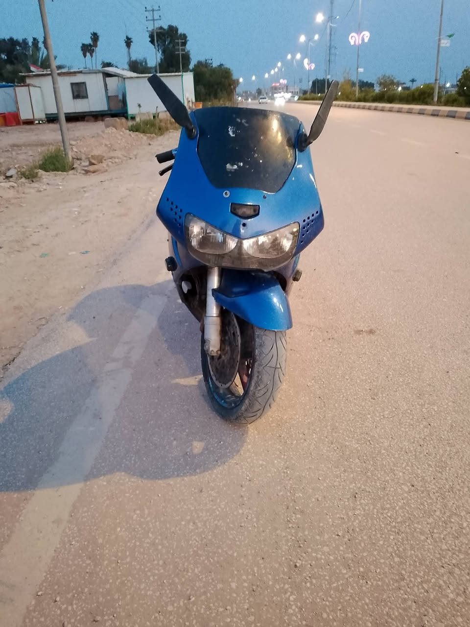 cbr 919 RR
للبيع أو مراوس بسيبي فور دراجه تجفيت جديد خير من الله بيها نقوصات بسيطه ينزل من سعرها للبيع أو مراوس بسيبي فور السعر 1800/مليون و800 
مكاني بابل أجبله ***********
