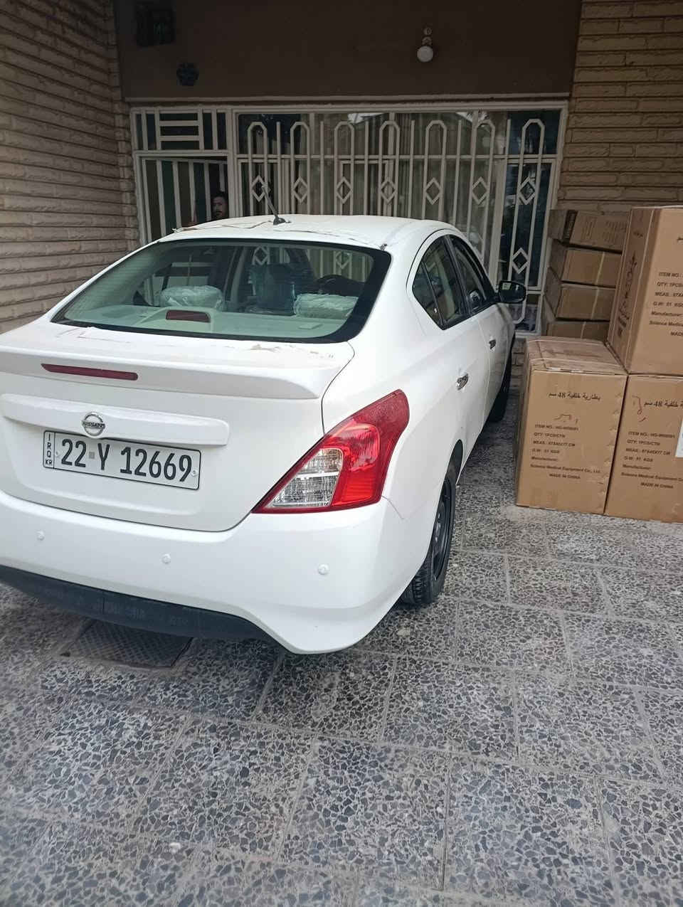 سلام عليكم نيسان صني ٢٠٢٥ ماشيه ٢٠٠٠ تحكم ستيرن جهتين تبريد قطعتين كامره خلفيه باسم شركه داخل بيجي  رقمي***********
