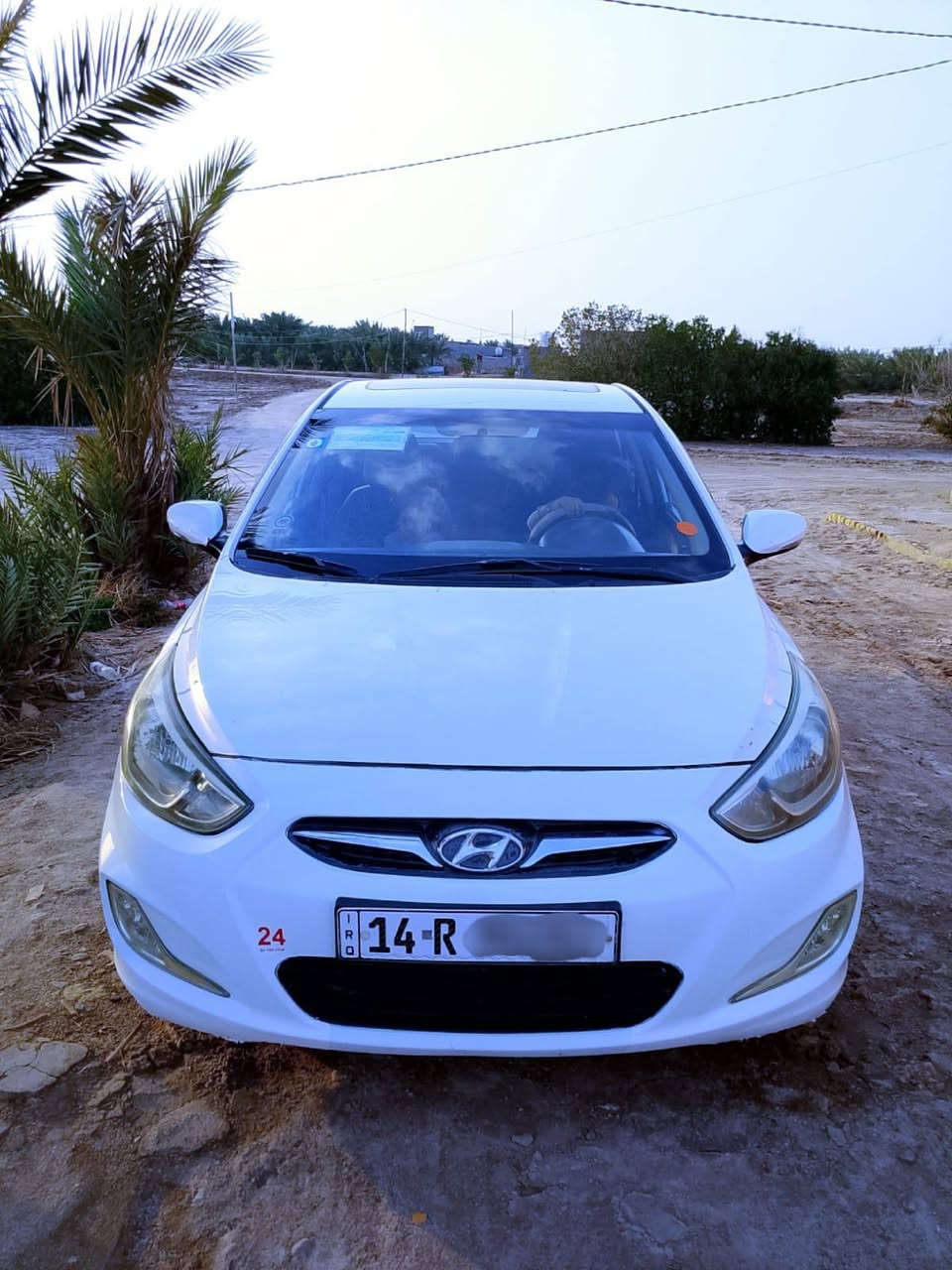 اكسنت 2014  وارد خليجي  حره سنويه 28 رقم بصرة تحويل محرك 1600 كير تبريد حداديه تخم تاير كارتون مواصفات فتحه اشارة بالمري شاشة تاب كامره خلفيه تحكمات سترين بيها تبديل جاملغ امامي اصلي وصبغ دوس والباقي كفاله  السعر 88 لاتصال علئ الرقم ***********
