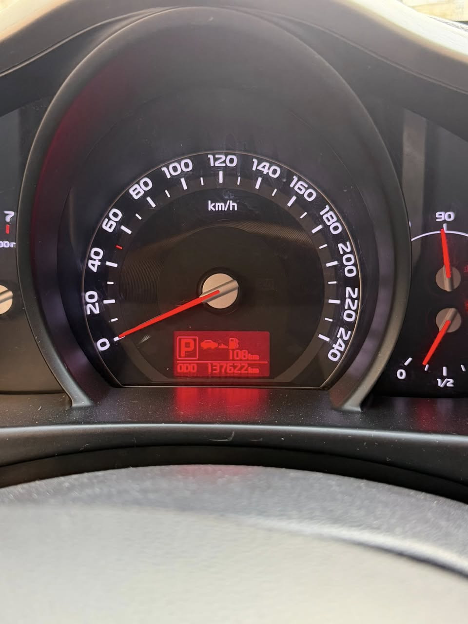 سلام عليكم كيا سبورتج 2016  خليجي رقم الجديد بيه صبخ باب غيره ماكو بعد سياره مكفوله من رصعه بارد غير باب ماكو اي شي تسوي سونار يلا تاخذهه  سياره بصمه داخل جلد حساس امامي خلفي تحكمات ستيرن موصفاته بعد معروفه سعره 165 وبيه مجال بسيط مكاني بلديات ***********
