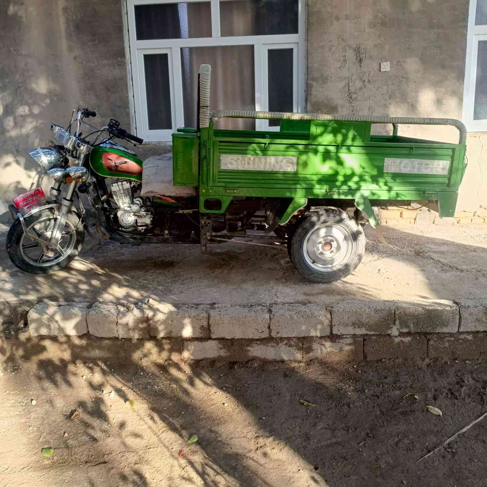 سلام عليكم ستوته للبيع موديل 23 جديده خير من الله مابيه شي نقص اوراق اصولي مكان بلمسيب 2300بيه مجال ***********
