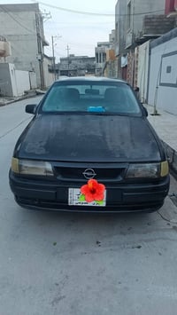 للبيع اوبل فكترا اسود كحلي رقم بسمي سنوية 2028موديل 93 حجم 16 مابيها خ...