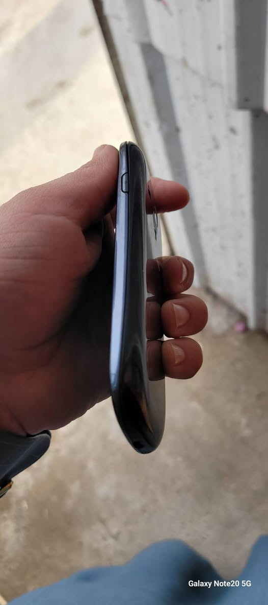 السلام عليكم سامسونج كلكسي ميني صغير شغال سعر ٣٠ ألف قفلللل


**إذا كنت صاحب هذا الإعلان وتريد حذفه لأي سبب، رجاءا أرسل رسالة إلى الدعم الفني**