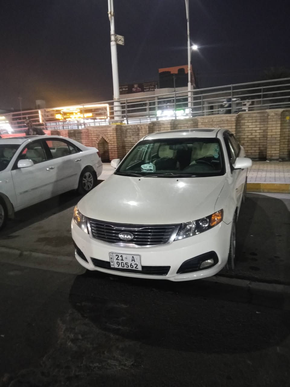 سلام عليكم وبتمه لبيع موديل 2009 خليجي بيه 4قطع رقم شمالي***********
