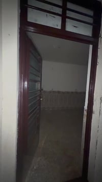 #للأيجار_شقه_طابق_ثاني_درج_بسيط سعر الأجار450شامل فاتوره الماء والكهرب...