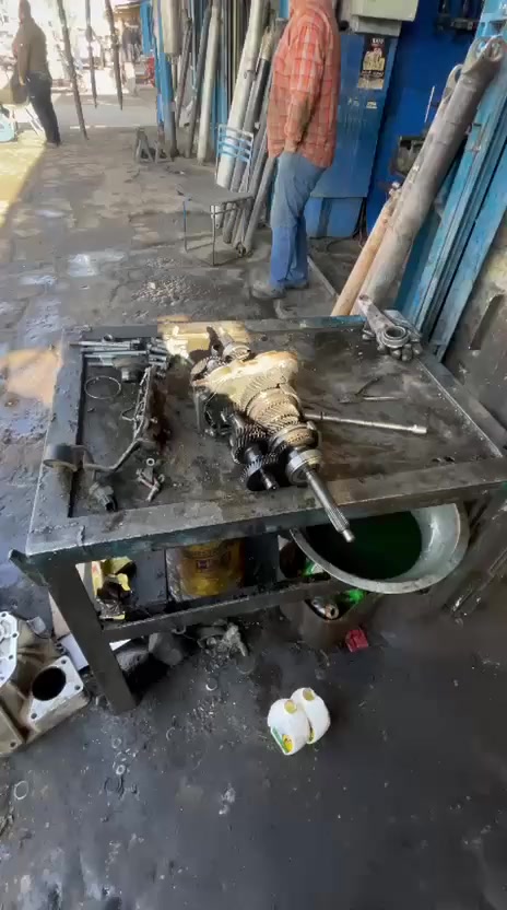 محمد الساعدي
الهاتف ***********
