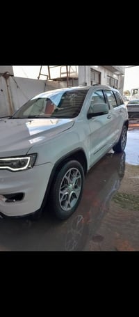 لاريدو ليمتد • وارد ياباني • ٦ سلندر