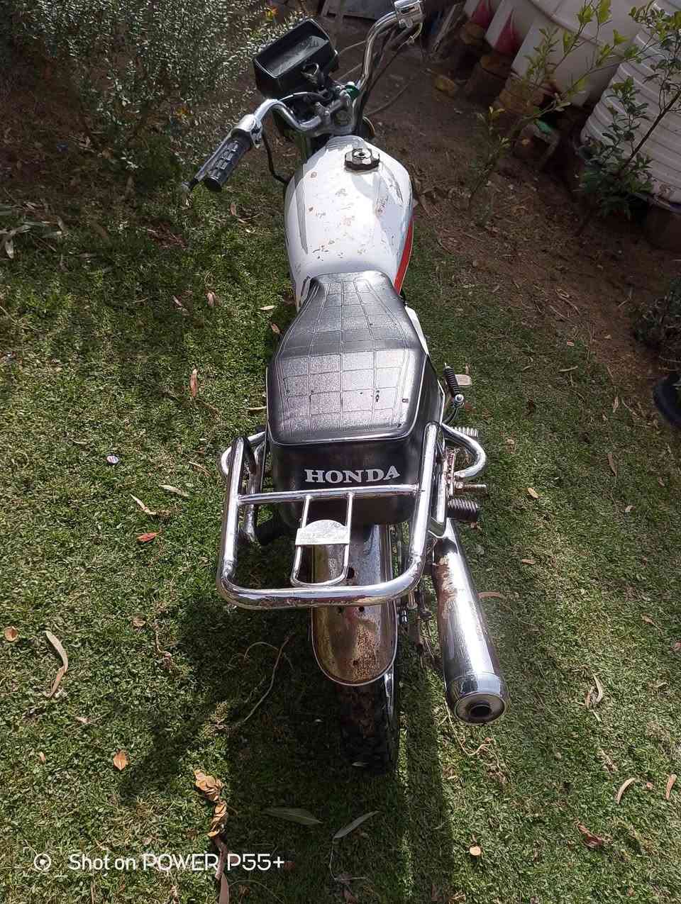 السلام عليكم تايكر موديل 18 اوراق مكينه فول خير من الله صوته ما تسمعه عوزه ترتيب بلكهربائيات شوفت عينك شراي وتريده تشلع عيوني ادور اسعار ما تفيدك
***********
مكاني واسط الدبوني
