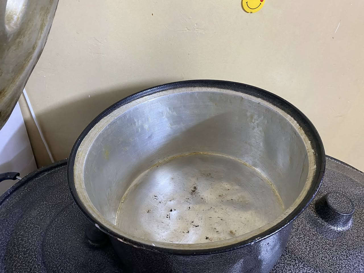 ثلاث جداري مال عزايم حجم كبير مع طاوة كبس ثقيلة ٥٠ الف قطعة ٥٠٠ القادسية


**إذا كنت صاحب هذا الإعلان وتريد حذفه لأي سبب، رجاءا أرسل رسالة إلى الدعم الفني**