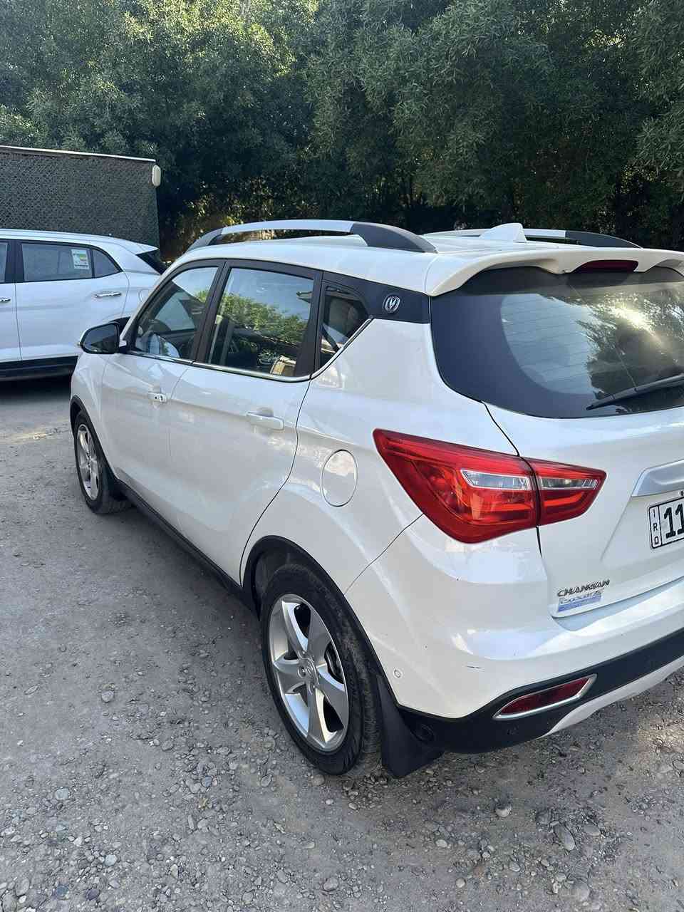 للبيع فقط شانجان CS 35 موديل 2019  ماشيه 71 الف حره بأسمي موجوده في بغداد الكاظميه مكفوله كفاله عامه بدون صبغ بدون بارد  بدون خياس...اخت الجديده  تبريد ثلج  السياره جاهزه ومابيها اي نقص رقم جديد...فقط ببها طخه  صغيره بالدعاميه بدون دوخل ومصلحه وما مصبوغه موضحه بالصور عدا هاي بعد كلشي مابيها... سعرها 115 وبيها شويه مجال 
للاتصال ***********
