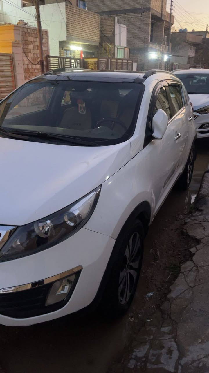 للبيع سبورتج واردخليجي لون ابيض محرك 2000دوش السيارة باسمي شرط تحويل ثاني يوم رقم  فول بانوراما بصمه تشغيل بصمه ابواب كرسي السائق كهرباء مري شفط حساسات خلفيه كامره خمسه ويل كب تخم تاير سعره 109ورقه بيه صبغ جهتين اثرشخوط لابنيد مصبوغ ولا قماره ولاصندوق مكفوله التكم والشواصي من الدعمه والكص


**إذا كنت صاحب هذا الإعلان وتريد حذفه لأي سبب، رجاءا أرسل رسالة إلى الدعم الفني**