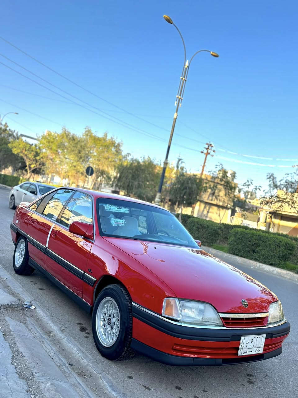 حجم 20 بيلادي كير اتومتيك كيرومحرك شرط سعرها 48 ورقة
صدر جديد كهربايت شغال بدون نقص ***********
رقم كركوك مشروع وطني لحد 29 جديد شرط تحويل 
كير اتومتيك قفل مركزي بيها كوبون بنزين ⛽️ 
سيارة صبغ حيزام الجمالية بدون اي ضرر مكفولة 
داخلها جديد مابيها مصرف مكان كركوك
