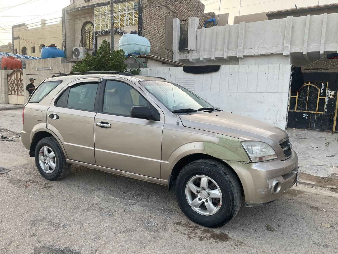 سلام عليكم  كيا سورنتو للبيع موديل 2006 رقم دهوك السياره يرادلهاا ترتيب السعر (60$)وبيهاا مجال قليل السياره وكاله عندي بيهاا بأسمي سنويه ساقطه 2018 رقم الهاتف ***********. مكاني بغداد شهداء العبيدي

