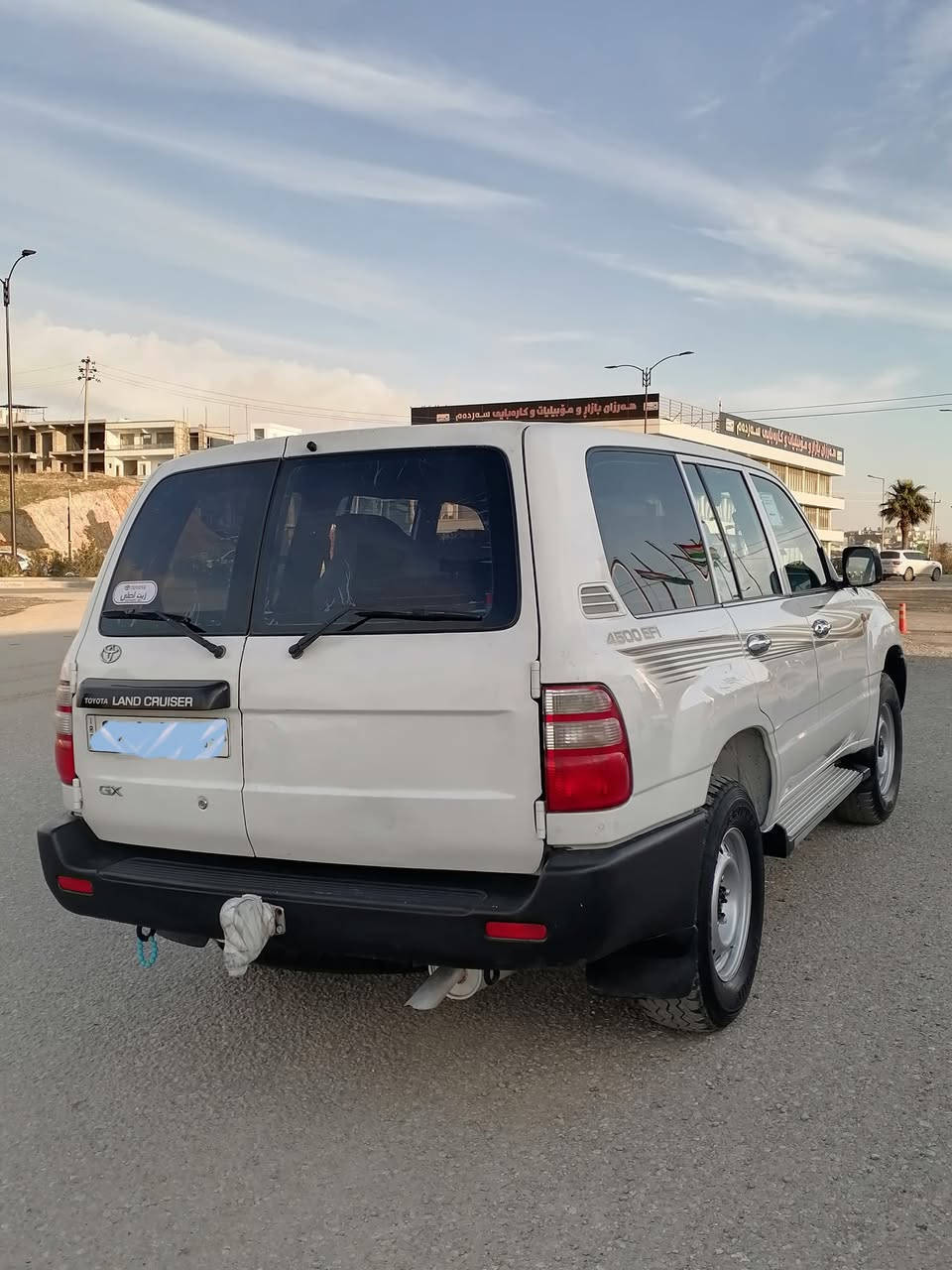 سەرەتا بەناوی خوای گەورە..  مۆنیکا 2002 سەیارەکە لۆک لۆکە  بەس ماشااللە ئەوێیت سەیارەکە هێچی پێوەنیە تەنها نیوە چەمەلەخی  بۆیاخ بێ ناوگرتن سەیارەکە هەموو شتێکی  لەسەرە شریکە ماوتەوە تەنها 280 هەزار ڕۆشتوو ... بۆزانینی نرخ و زانیاری پەیوەندی بکە بە  خاوەنەکەیەوە ... *********** ... ***********
