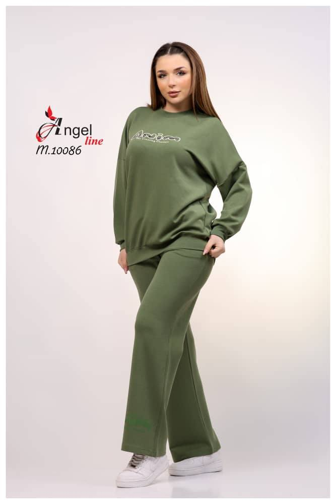 الجمااااال   بلش  بعد العيد🤗🙈
الخامه  والخيط  يلي  الكل  
ناطروووو❤️❤️👑
بجاما قطن ربيعي🥰😍
قطن  من يلي  بحبو قلبك 
 *ومكفووووول%100* 
 *القياسات : m.l.xl*


**إذا كنت صاحب هذا الإعلان وتريد حذفه لأي سبب، رجاءا أرسل رسالة إلى الدعم الفني**