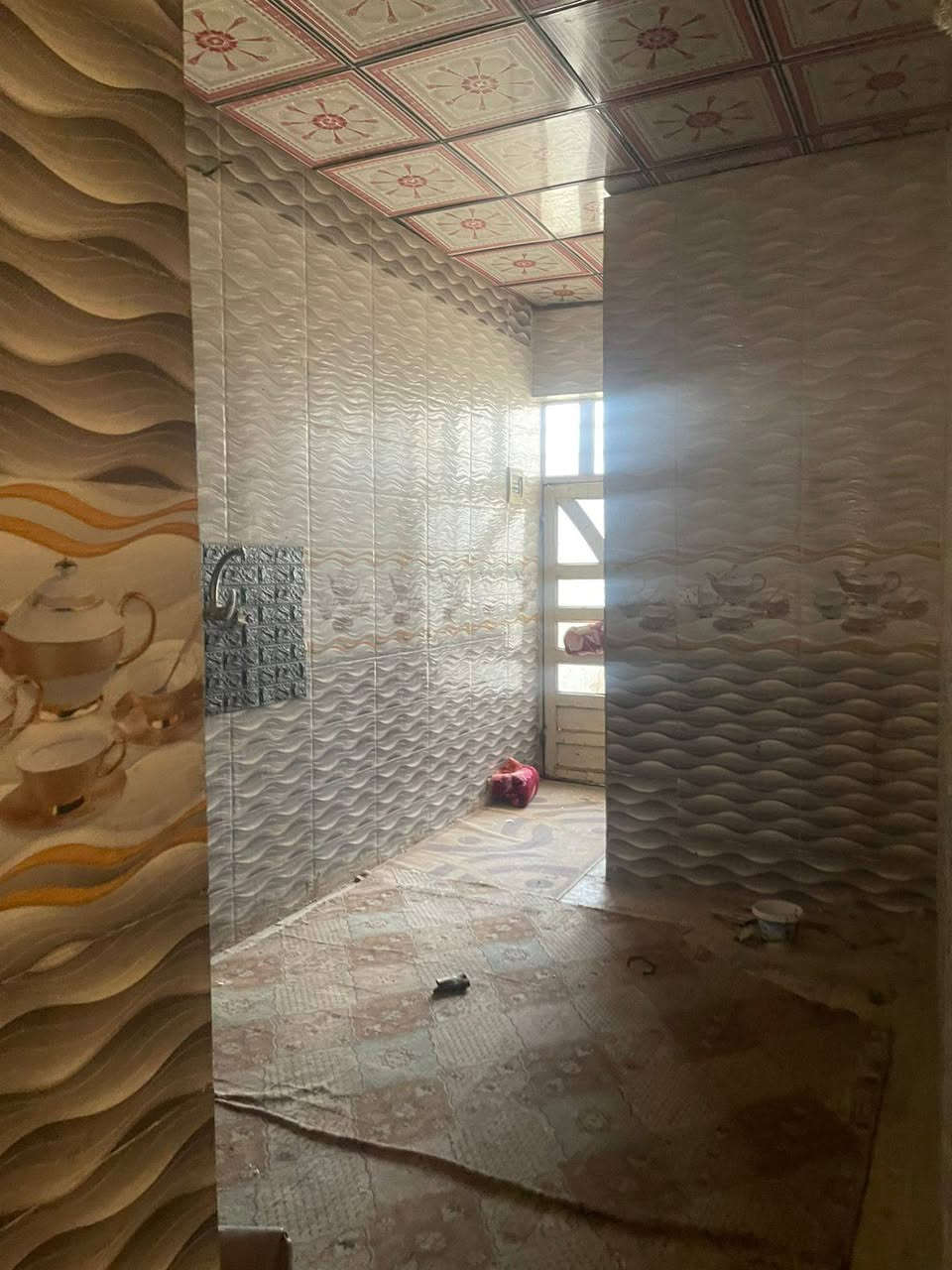 سلام عليكم دار للبيع طابو زراعي المساحة 100م مكان البراكية شارع المطار القديم شارعة 10 يبعد عن شارع المطار 5 أو 6 بيوت بناء طابوق وأساس وسقف كونكريت بيت مرتب وجاهز غرفة نوم وصالة واستقبال ومطبخ 
السعر 30 قفل
بيع مستعجل 
الاستفسار خاص 
او ***********
