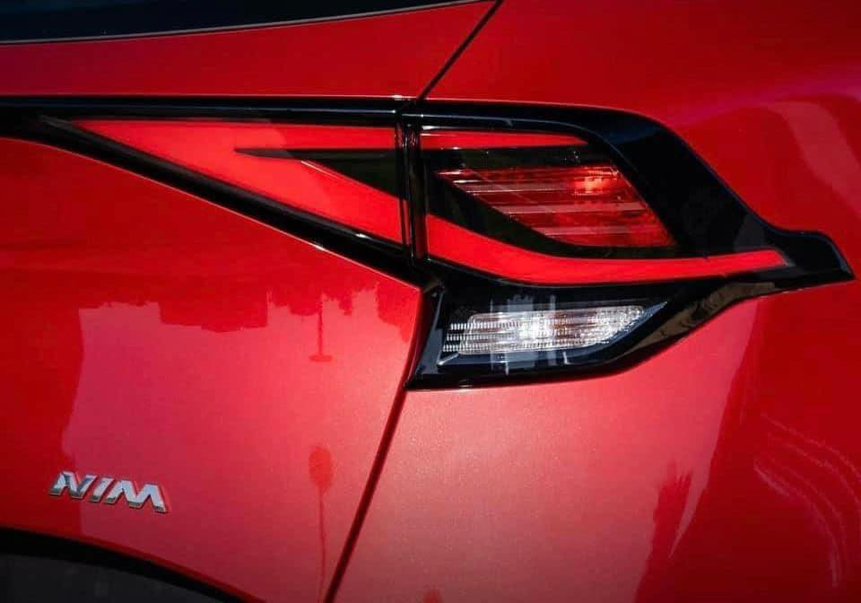 سلام عليكم كيا سبورتاج 2023
سياره ماشيه 

27000 كيلو السيارة بوضع الشركه  

اليكم التفاصيل الآتية:

🔘 خليجي 

🔘 زيرو

🔘 الموديل 2023

🔘 سعة المحرك 2.0L 

🔘 عدد AIR BAG 6 

🔘 حساسات أمامية 

🔘 حساسات خلفية

🔘 لايت زينون + LED

🔘 كشافات + تبريد

🔘 بك لايت LED

🔘 حجم الاطار 235/50R19 

🔘 ويل كب 19‼️

🔘 4 دسك

🔘 ماسحة خلفية

🔘 اريل نفكيتر 

🔘 مفتاح التشغيل بصمة

🔘 تشغيل عن بعد 

🔘 بصمة دخول الابواب ‼️

🔘 فتح الصندوق كهرباء

🔘 شاشة Apple Car play‼️

🔘 كاميرا دوارة

🔘 الانارة الداخلية LED

🔘 المقاعد جلد

🔘 حركة المقاعد الأمامية كهرباء

🔘 تدفئة المقاعد الأمامية  

🔘 تدفئة المقود 

🔘 مثبت السرعة Cruise

🔘 المودات والأوامر الصوتية

🔘 أوضاع القيادة  Drive Mode

🔘 فحص أنظمة السيارة 

🔘 شفتات مقود

🔘 تبريد شاشة

🔘 قطعتين تبريد

🔘 هاند بريك بصمة ‼️

‏ ABS 🔘 

‏Auto Hold - أوتو هولد 🔘

‏ ISO Fex - ايزو فكس 🔘

🔘 نظام مانع الانزلاق

🔘 نظام نزول المنحدرات

🔘 النقطة العمياء ‼️

🔘 اشارة في المرايا الجانبية

🔘 مخرج منفذ الطاقة ⚡

‏  Bluetooth / USB  

🔘 شاحن هاتف Wairlees

مكان السياره بغداد رقم اربيل بأسمي

للاستفسار ***********
